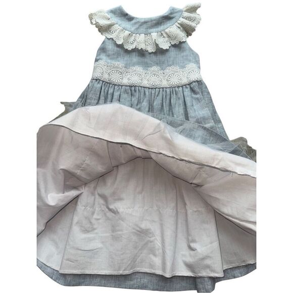 Bailey Boys Vintage Inspired Linen/Cotton Blend Dress With Delicate Lace Feature - Picture 9 of 12